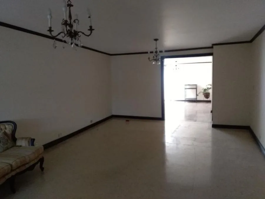 CASA EN VENTA EN LOS COLEGIOS DE MORAVIA RAH 231160  - Venta en Moravia — photo 3
