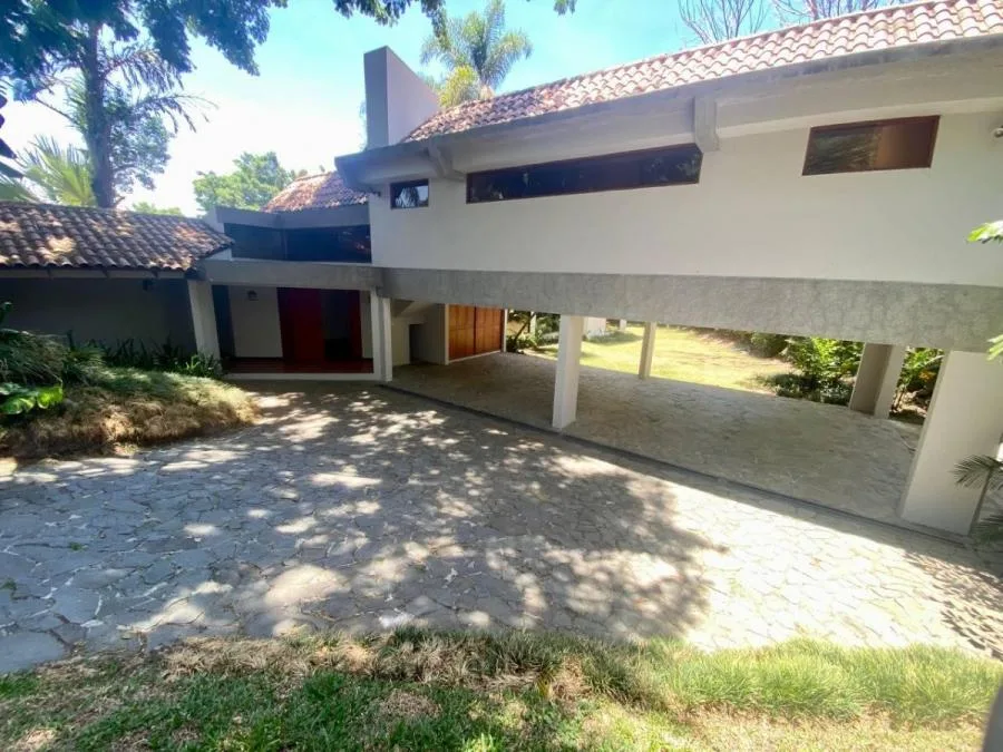 QUINTA EN VENTA EN ESCAZÚ, SAN JOSÉ RAH 232872 - Venta en Escazú