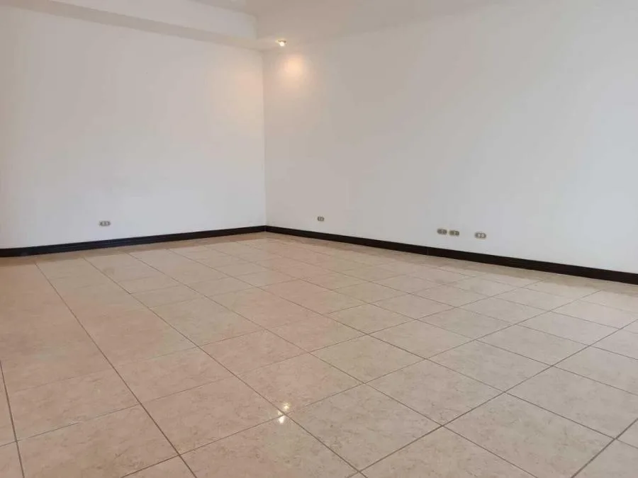 Venta de Casa en Dulce Nombre, Vázquez de Coronado. - Venta en Vasquez de Coronado — photo 3
