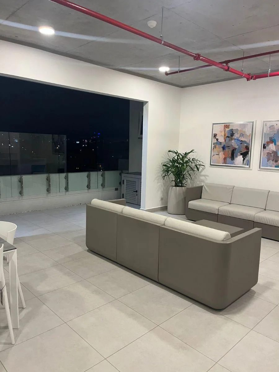 ALQUILER DE APARTAMENTO NUEVO AMUEBLADO, SAN JOSÉ, CONDOMINIO URUKA POINT - 9711379 - Alquiler / Renta en San José — photo 4