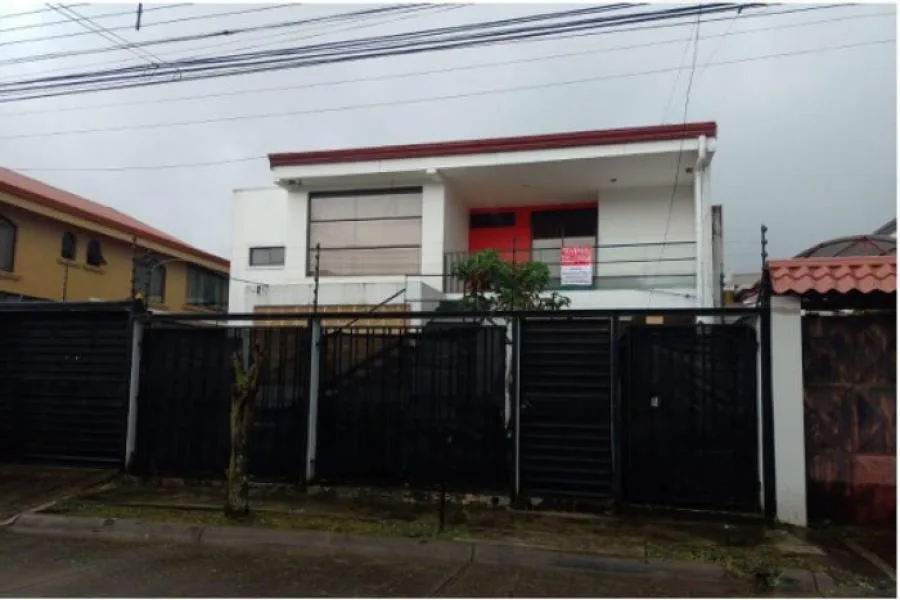 Casa Residencial en Venta en Santo Domingo de Heredia   - Venta en Santo Domingo