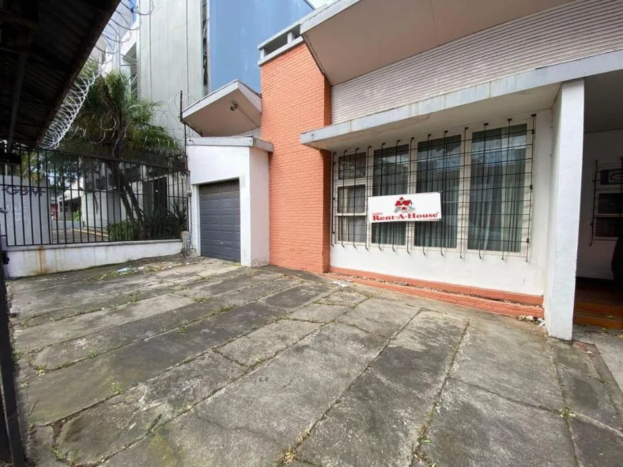 Propiedad doble con alto potencial comercial entre Paseo Colón y Avenida Primera #25-1840 GS - Venta en San José