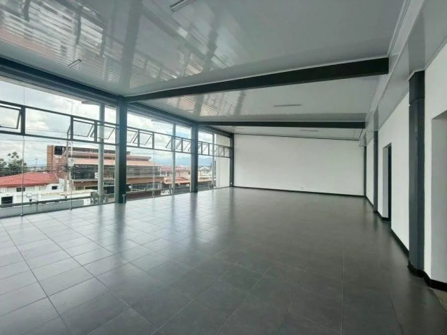 MLS-26-251 LS ALQUILER LOCAL COMERCIAL MONTES DE OCA SAN JOSE - Alquiler / Renta en Montes de Oca — photo 2
