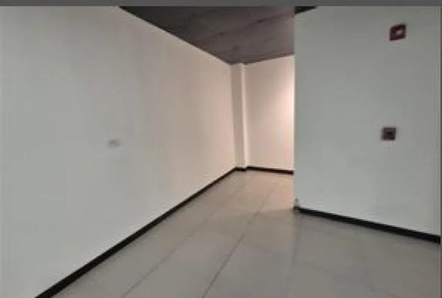 ALQUILER DE LOCAL COMERCIAL, SAN JOSÉ CENTRO, AVENIDA SEGUNDA 9807457 - Alquiler / Renta en San José — photo 3