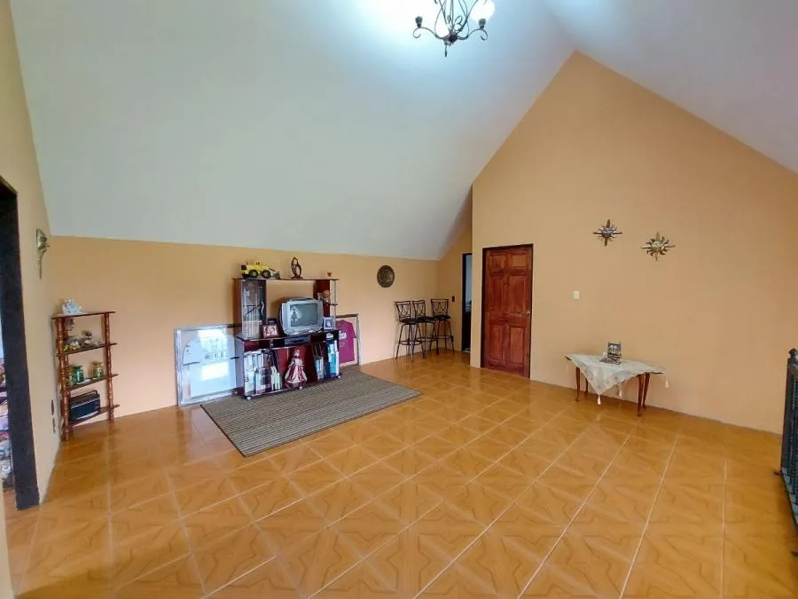 Venta de espectacular casa en Las Nubes de Coronado MLS #23-298 Price: $310,000 - Venta en Vasquez de Coronado — photo 5