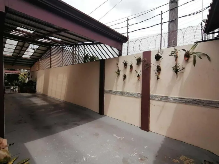 CASA EN VENTA EN LA TRINIDAD, MORAVIA RAH 23500  - Venta en Trinidad — photo 5