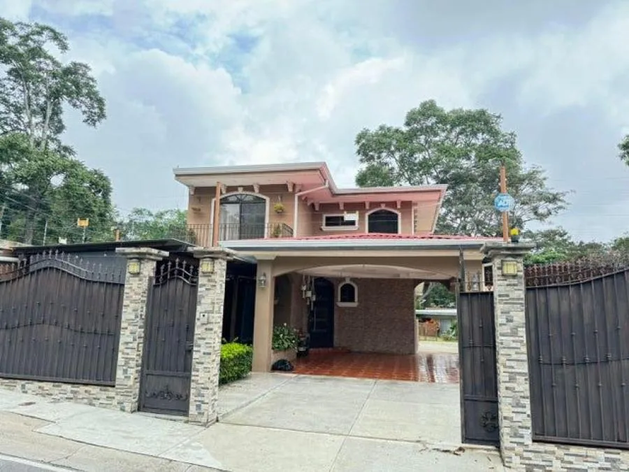 Venta de Casa en Escazú, San José. RAH 26-14 - Venta en Escazú