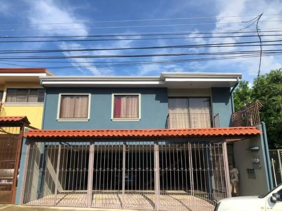 Apartamento En Venta Heredia Centro; Idi: 100980 - Venta en Heredia