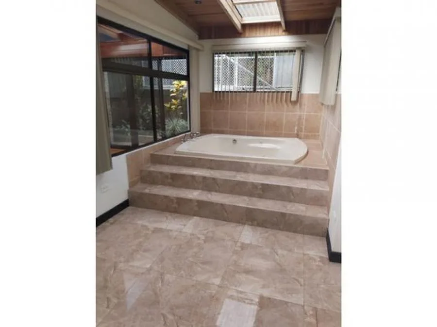 VENTA DE CASA CON APARTAMENTO, SAN JOSÉ, MONTES DE OCA, SABANILLA - Venta en Montes de Oca — photo 5