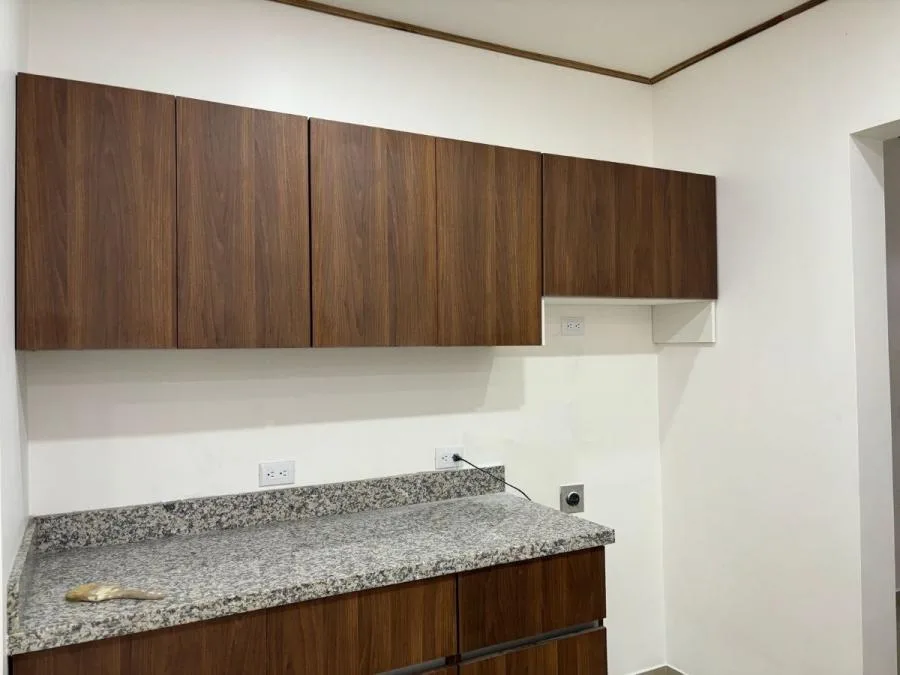 Venta de apartamento en segundo piso a estrenar en condominio en Tibás #OL5933 - Venta en Tibás — photo 4