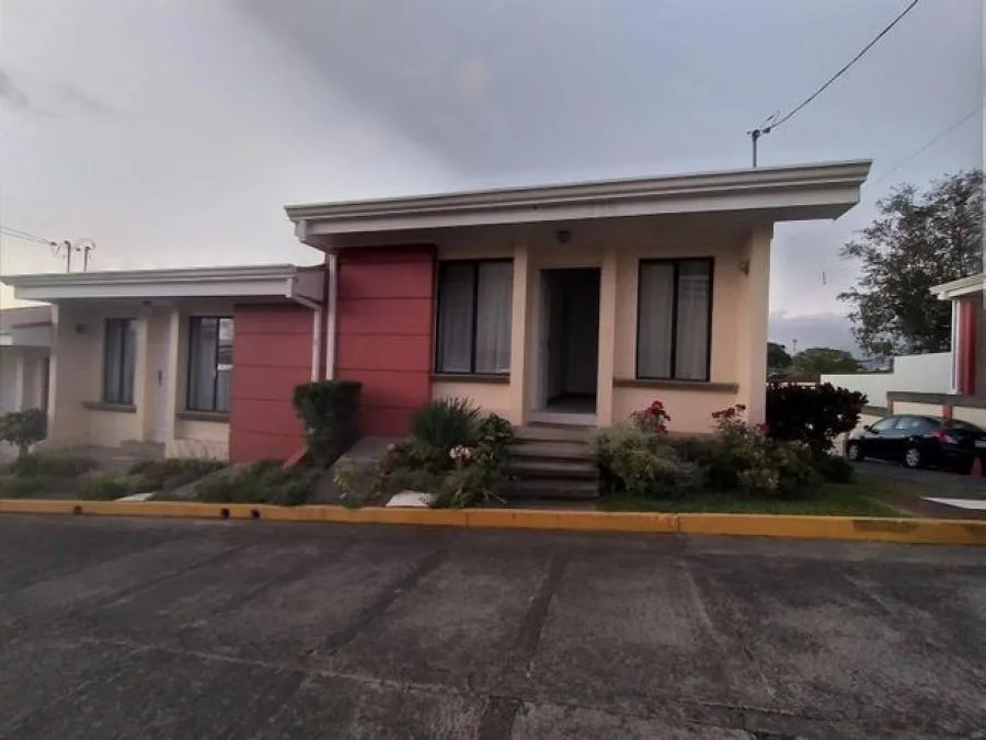 Venta de Casa en Montes de Oca, San José.  - Venta en Montes de Oca