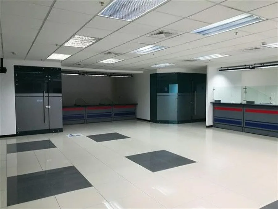 Oficinas-local en Alquiler en San Jose, Sabana Sur, -1109366 - Alquiler / Renta en San José — photo 5