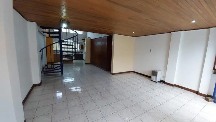 Venta De Casa En Llorente Tibás San José De 2 Plantas.; Idi: 104817 - Venta en Anselmo Llorente