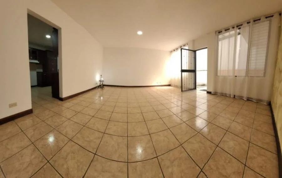En Venta Linda Casa De 2 Pisos En Sabanilla; Idi: 130664 - Venta en Sabanilla
