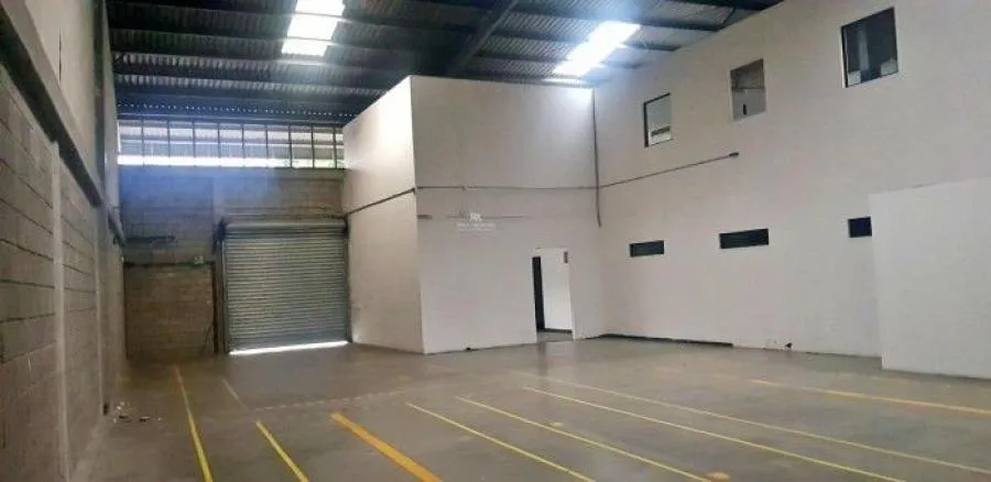 Bodega En La Uruca En Alquiler San Jose Costa Rica; Idi: 128262 - Alquiler / Renta en Uruca