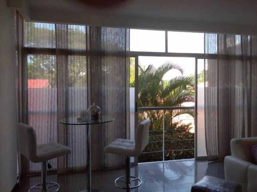 VENTA DE ACOGEDOR APARTAMENTO EN CONDOMINIO EN PIEDADES DE SANTA ANA PBR - Venta en Santa Ana