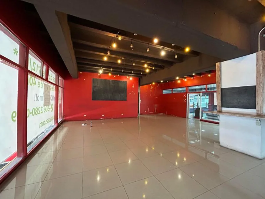 Alquiler de Extensa Oficina en Carmen, San José / Mls. 25-1474 OFC JB - Alquiler / Renta en San José