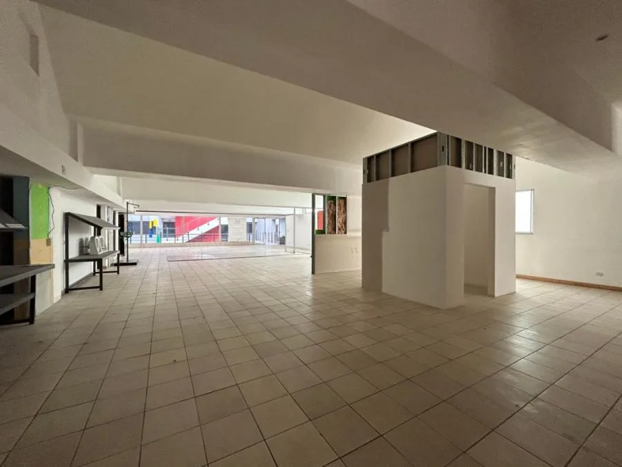 Alquiler de Extensa Oficina en Carmen, San José / Mls. 25-1474 OFC JB - Alquiler / Renta en San José — photo 4