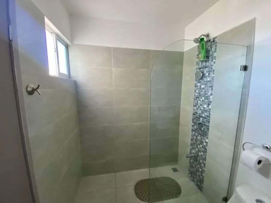 Venta de Casa en Montes de Oca, San José. RAH 26-1005 - Venta en Montes de Oca — photo 2