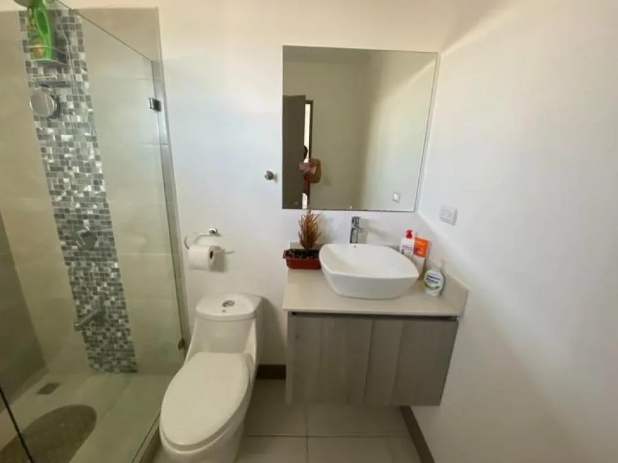 Venta de Casa en Montes de Oca, San José. RAH 26-1005 - Venta en Montes de Oca — photo 5