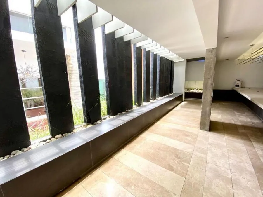 Venta de Casa para uso comercial en los Yoses San Pedro Montes de Oca MGA - Alquiler / Renta en Montes de Oca — photo 4