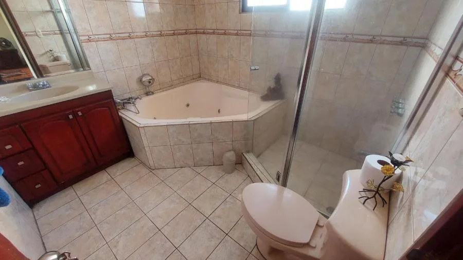 Casa en Venta en San Sebastián, San José. RAH 23-996 - Venta en San José — photo 5