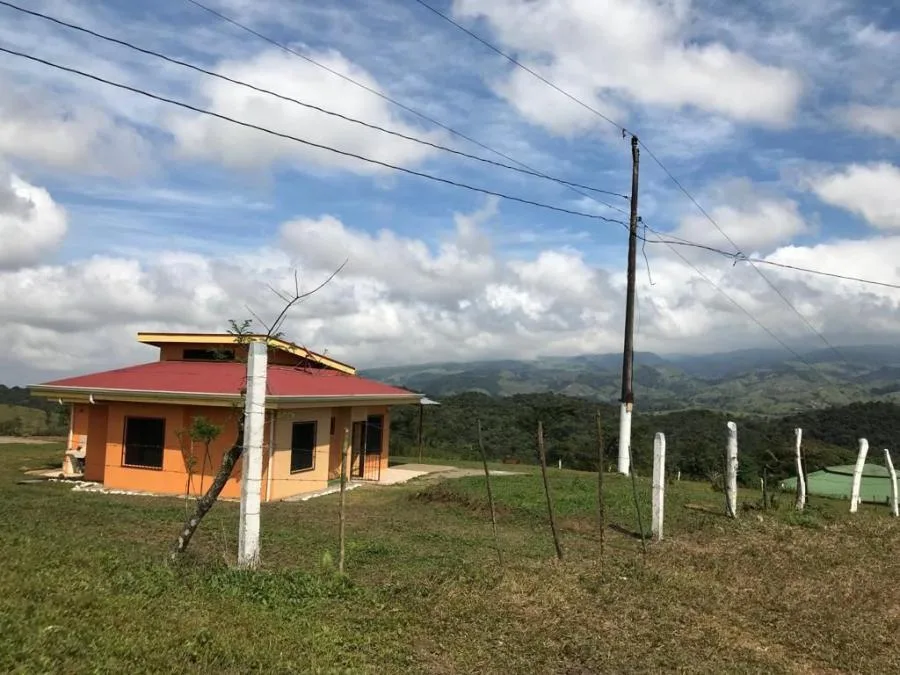 Casa en Venta en San Ramón, Alajuela RAH #221526 - Venta en San Ramón