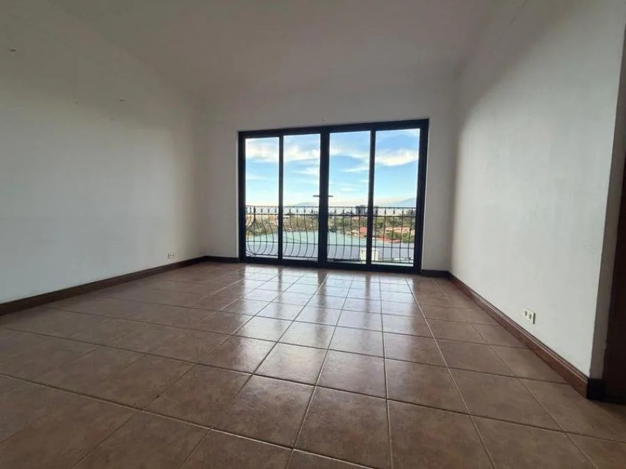 Alquiler de  hermoso apartamento de 3 habiataciones en Escazu Bello Horizonte 26-1349 - Alquiler / Renta en Escazú