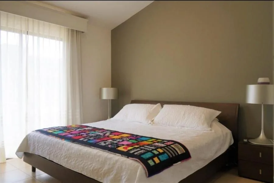 Venta de Confortable Casa en Colón, Mora / Mls. 25-1434 OFC JB - Venta en Mora — photo 4