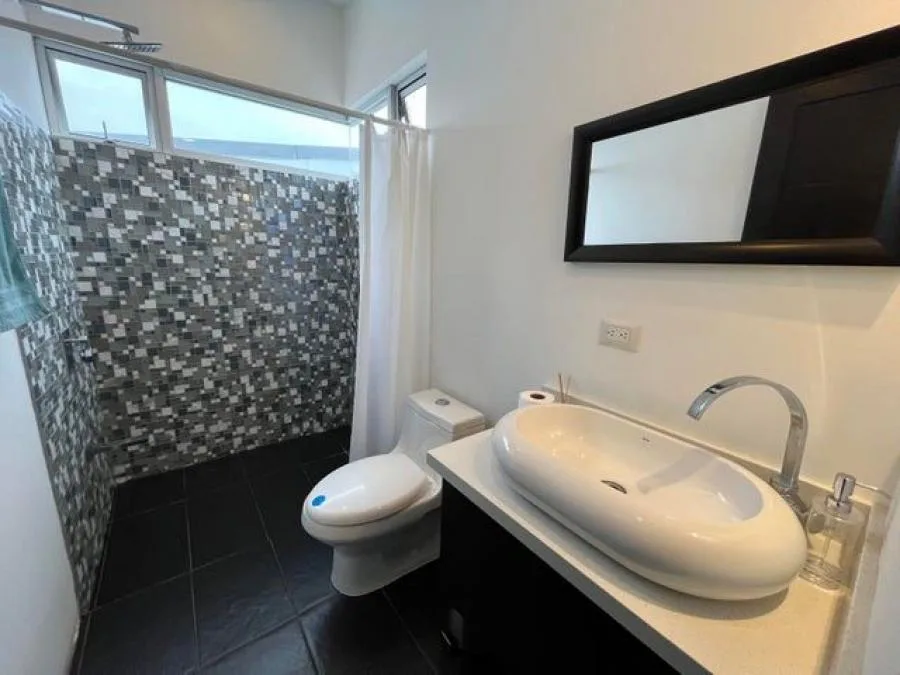MLS-26-1052 LS VENTA HERMOSA CASA MONTES DE OCA SAN JOSE - Venta en Montes de Oca — photo 3