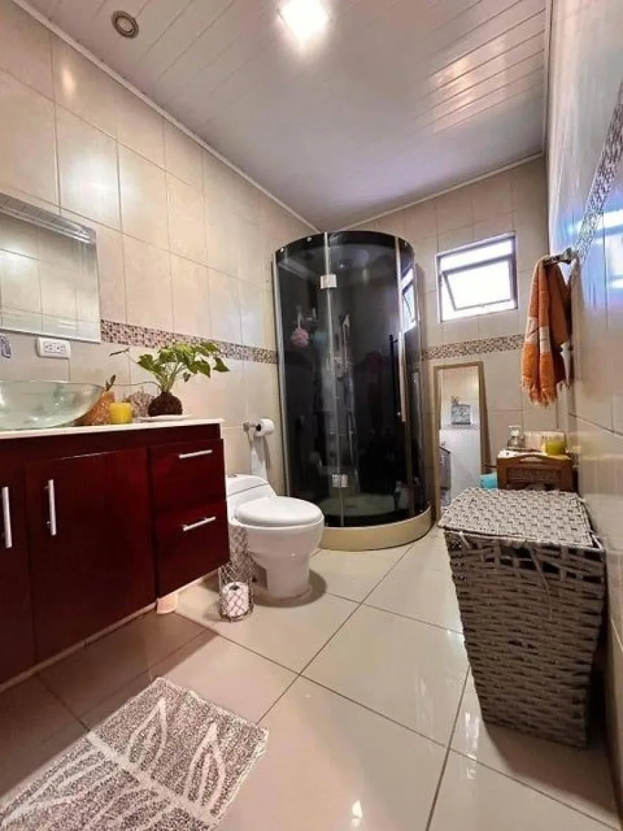 Venta de linda casa en ciudad colon 26-1164 - Venta en Mora — photo 2