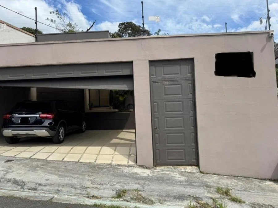 Venta de Casa en San Isidro, Alajuela. RAH 25-1129 - Venta en San Isidro