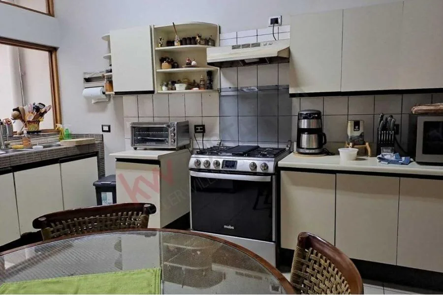 Casa en venta en Los Yoses Sur, San Jos? US$ 279.000 #6316 - Venta en San Pedro — photo 2