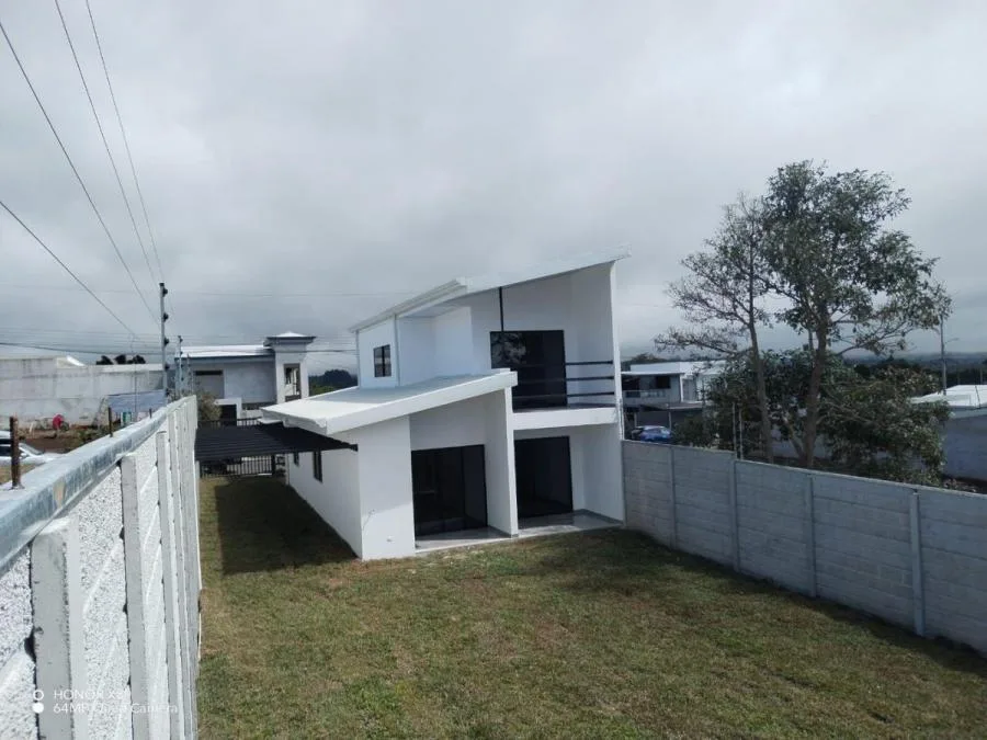 Se vende casa en San Isidro Heredia 25-1931 - Venta en San Isidro