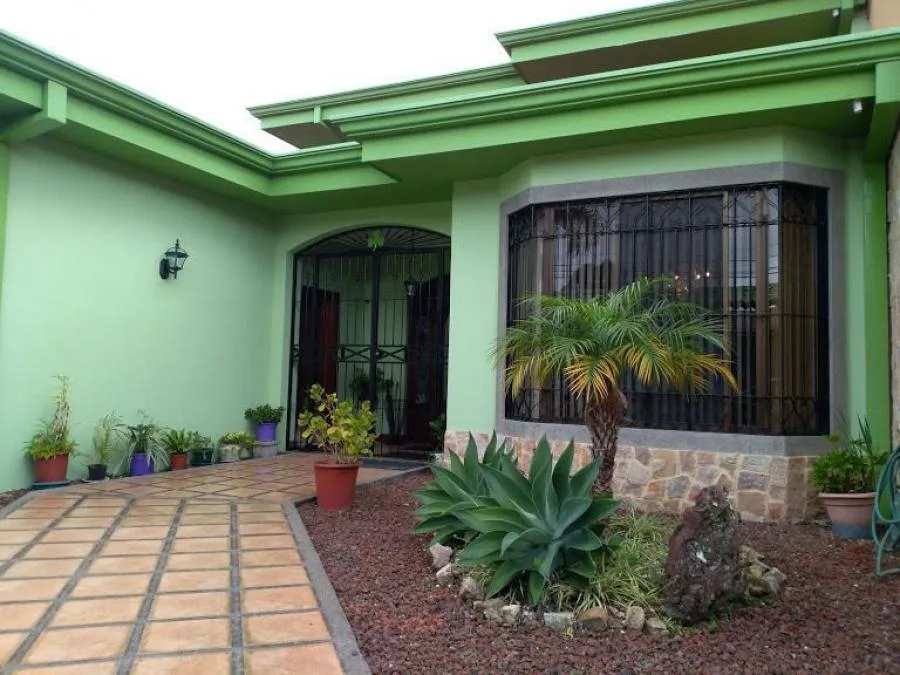 Venta de Quinta en Moravia, San José. RAH 24-1726 - Venta en Moravia