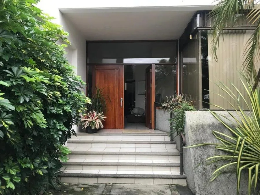 Alquiler de Casa en Escazú, San José. RAH 25-105 - Alquiler / Renta en Escazú
