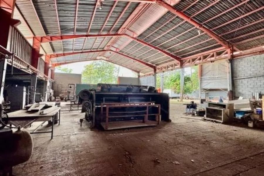Venta de Bodega Industrial - Comercial en La Uruca, San José $2.400.000 #MO010 - Venta en San José — photo 3