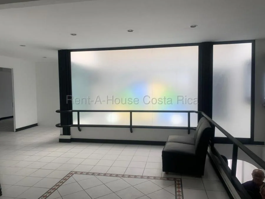 Propiedad comercial en alquiler en Barrio Escalante ideal para oficinas o coworking #26-1626 GS - Alquiler / Renta en San José — photo 4