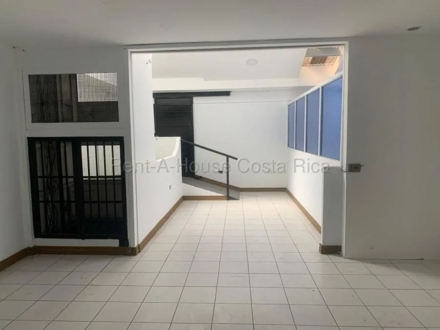 Propiedad comercial en alquiler en Barrio Escalante ideal para oficinas o coworking #26-1626 GS - Alquiler / Renta en San José — photo 5