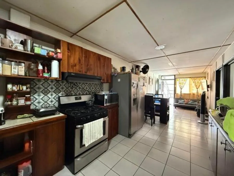Venta de Bodega + APTO en Calle Blancos, Goicoechea. RAH 25-1517 - Venta en Goicoechea — photo 5