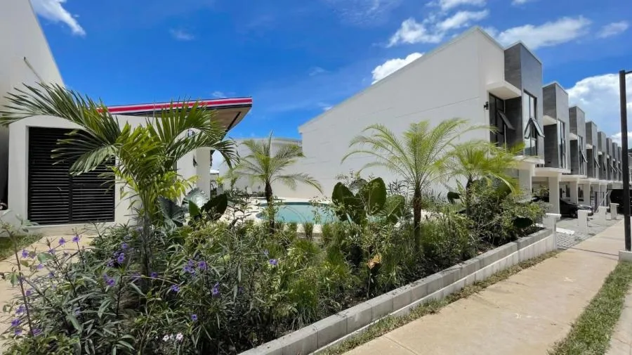 Alquiler de Casa para Estrenar en Santa Ana, San José. - Alquiler / Renta en Santa Ana