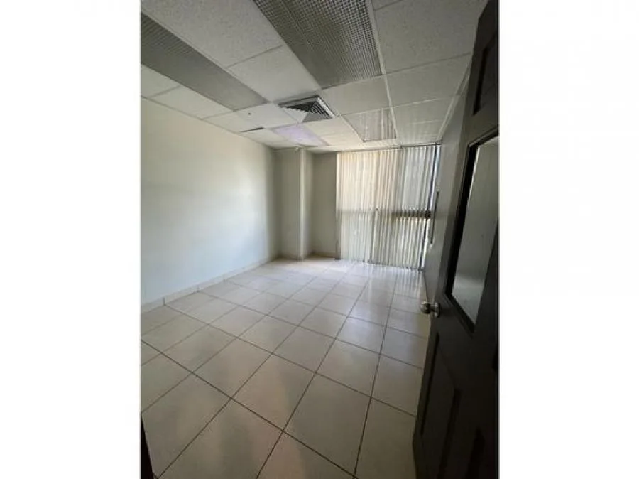 ALQUILER DE OFICINA, SAN JOSÉ, ESCAZÚ, CONDOMINIO TRILOGIA - Alquiler / Renta en Escazú