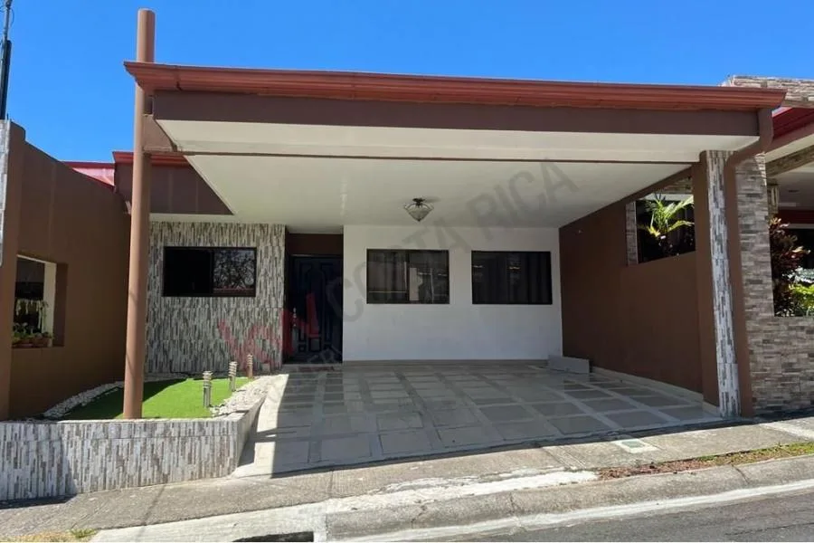 CASA EN VENTA EN SAN PABLO, HEREDIA #5401  - Venta en San Pablo