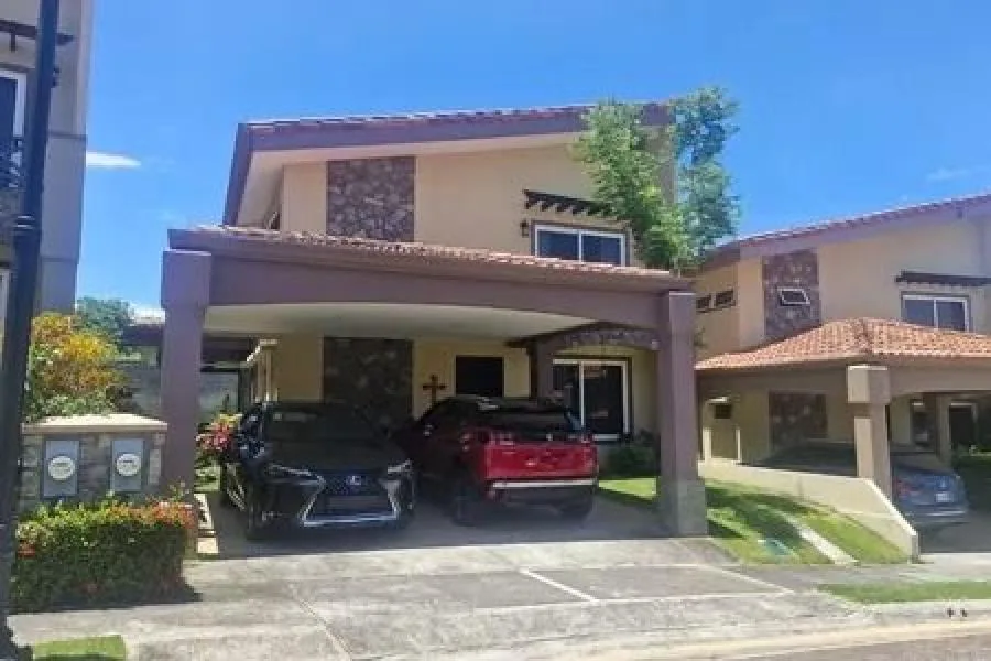 Venta de casa en condominio en San Francisco de Heredia US$ 289,000 #TT4981 - Venta en San Francisco