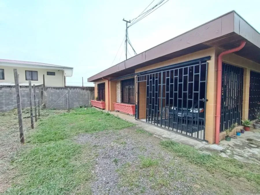 Amplia propiedad en Concepción de la Unión, con un generoso terreno de 312 m²  RAH 24-721 - Venta en La Unión