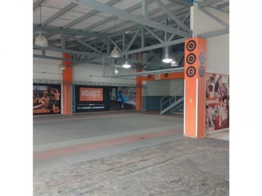 Local Alquiler en Tres Ríos, Plaza Comercial, PEV8375564 - Alquiler / Renta en La Unión