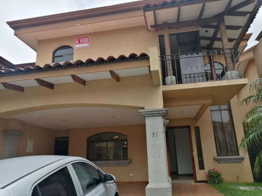 Casa en venta en Flores, Heredia. RAH 23-14 - Venta en Flores