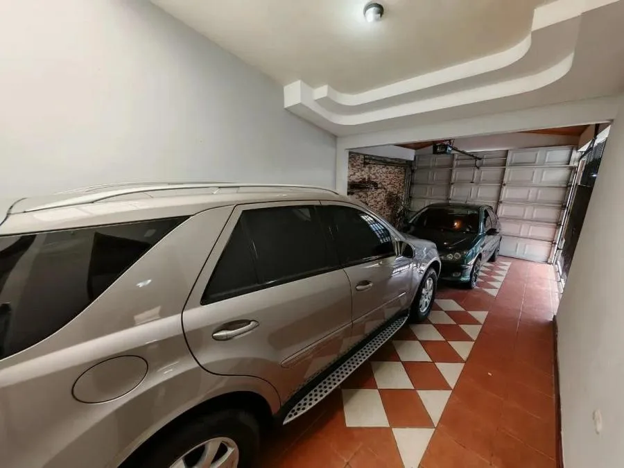 Casa en venta de una planta en Los Colegios Norte, Moravia, amplias áreas verdes - Venta en Moravia — photo 2