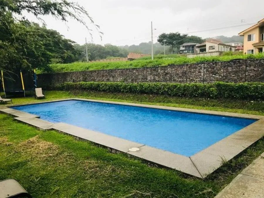 Venta de casa en la Guacima Alajuela CA - Venta en guacima