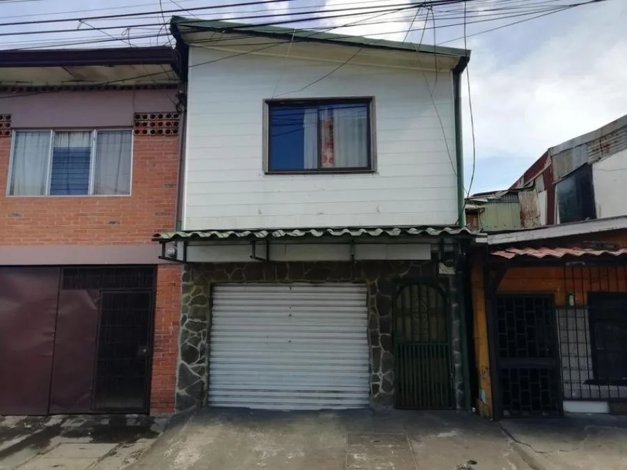 Casa en venta en San Sebatian, San José. RAH 22-2135 - Venta en San José
